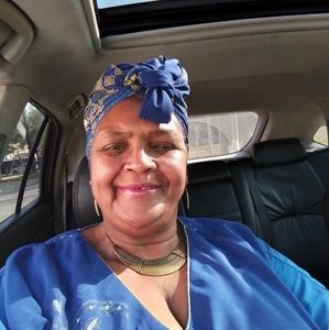 Meet your Posher, Johnnyne